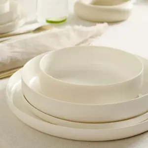 Karaca Finesse 24-Piece Dinner Set